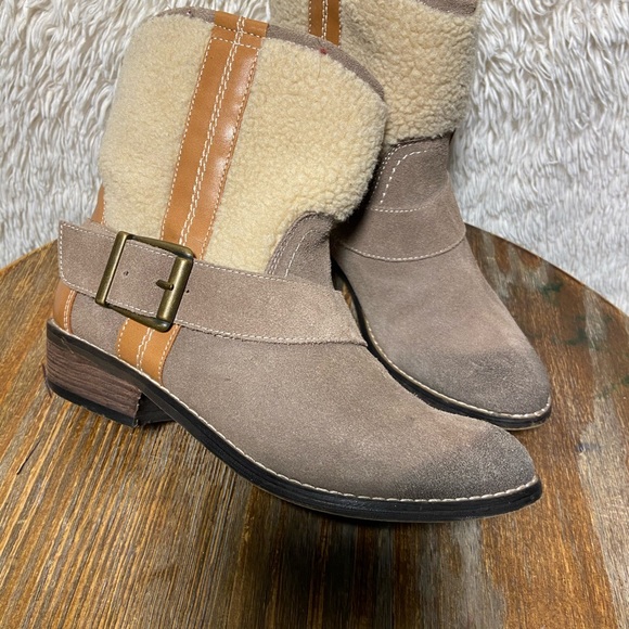 Kelsi Dagger Boots - Picture 3 of 9